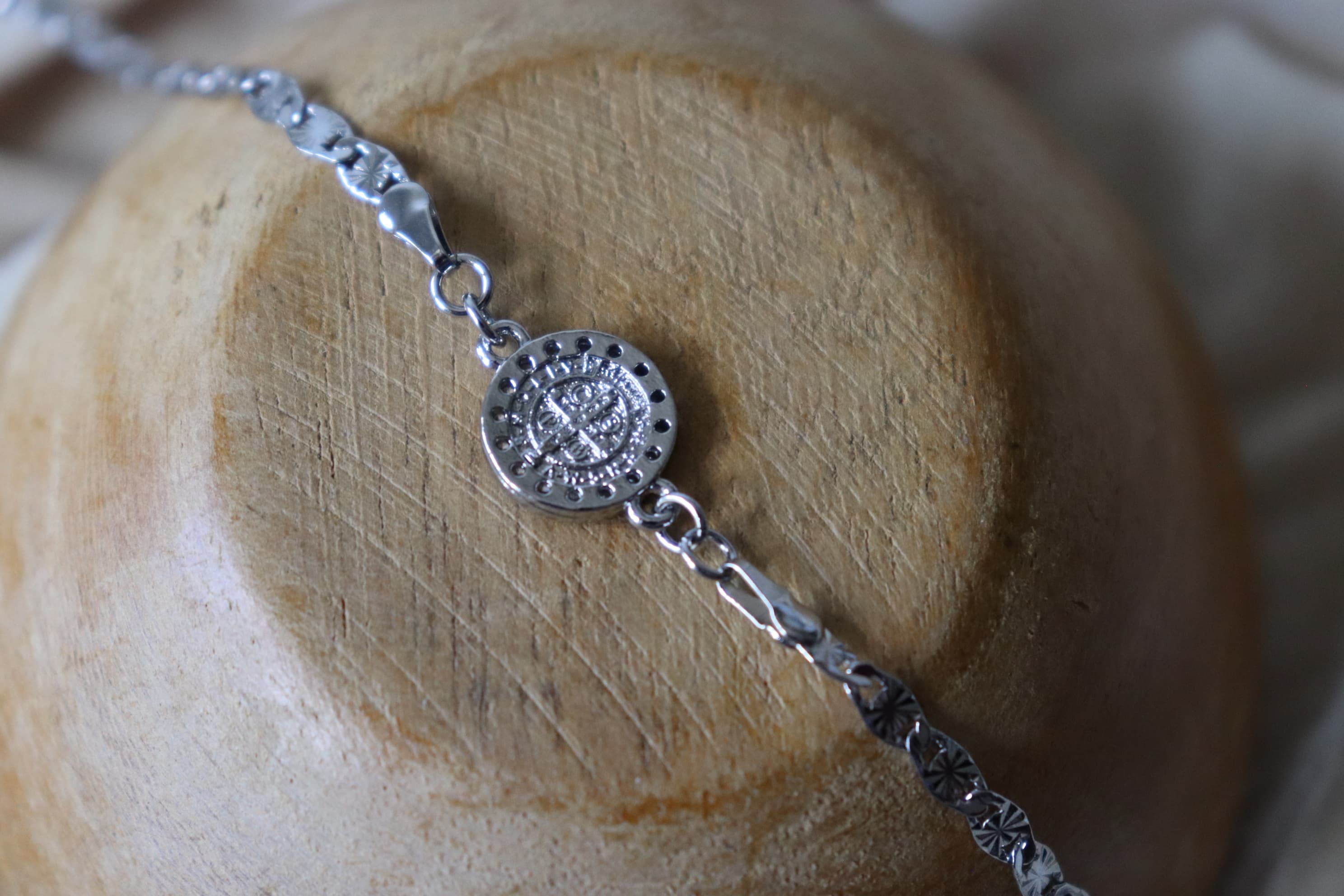 Bracelet fait main de la collection Maison Seraphia